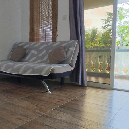 Dovass Self Catering Apartments タカマカ エクステリア 写真