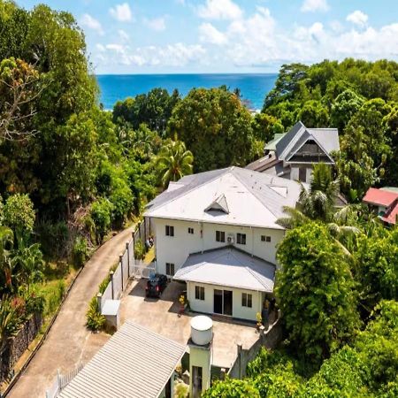 Dovass Self Catering Apartments タカマカ エクステリア 写真