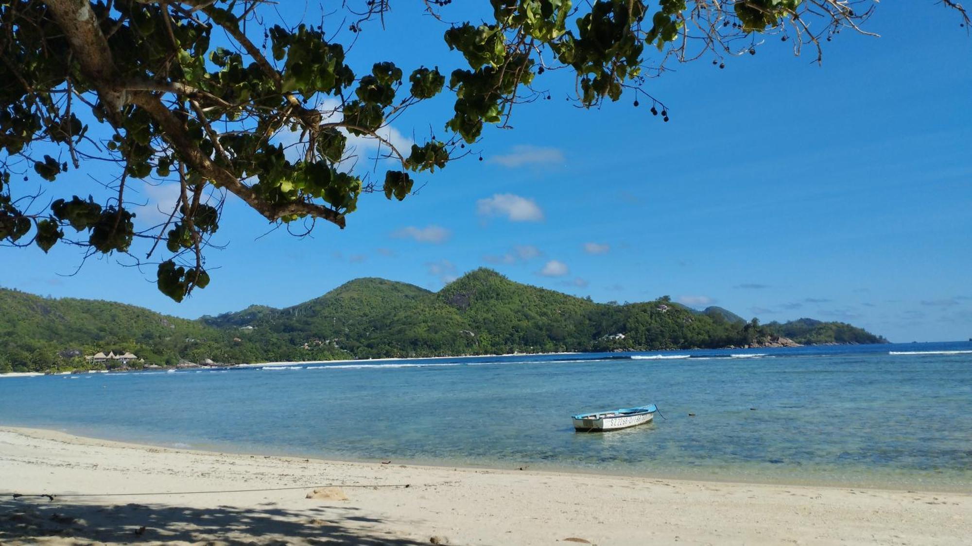 Dovass Self Catering Apartments タカマカ エクステリア 写真
