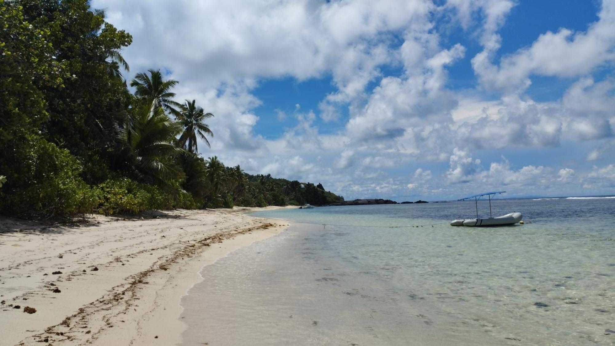 Dovass Self Catering Apartments タカマカ エクステリア 写真