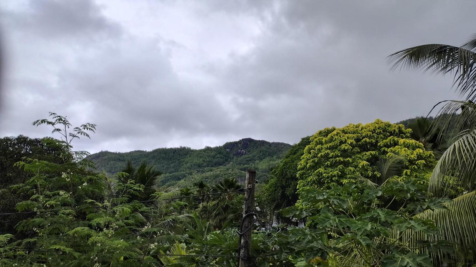Dovass Self Catering Apartments タカマカ エクステリア 写真