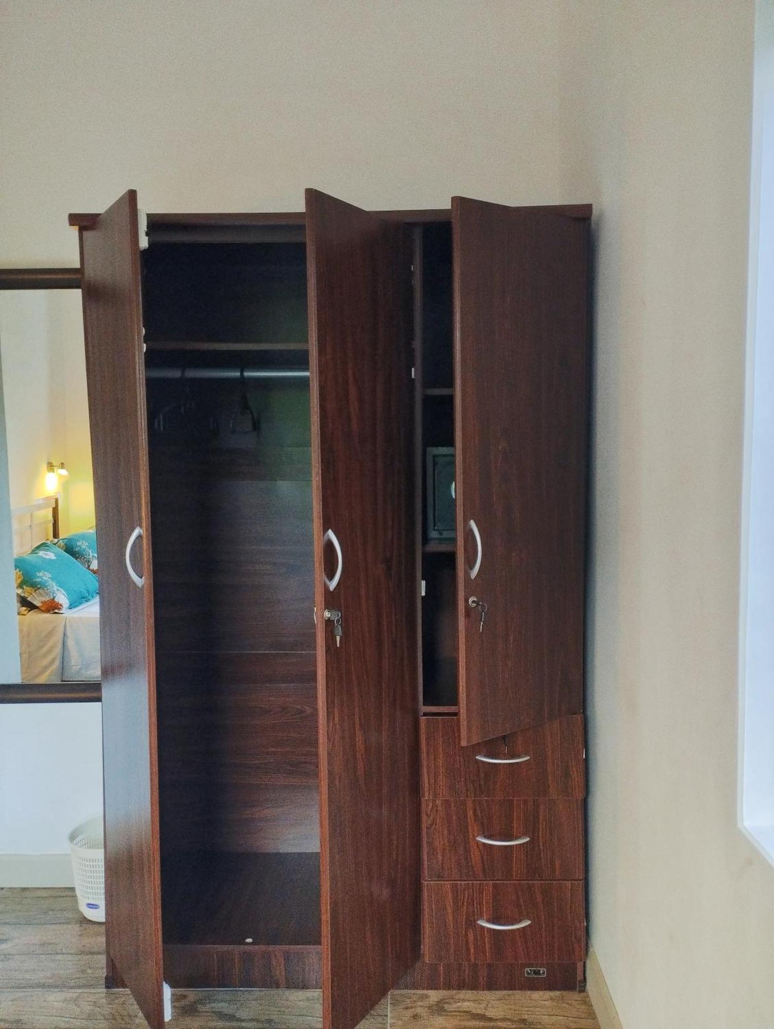 Dovass Self Catering Apartments タカマカ エクステリア 写真